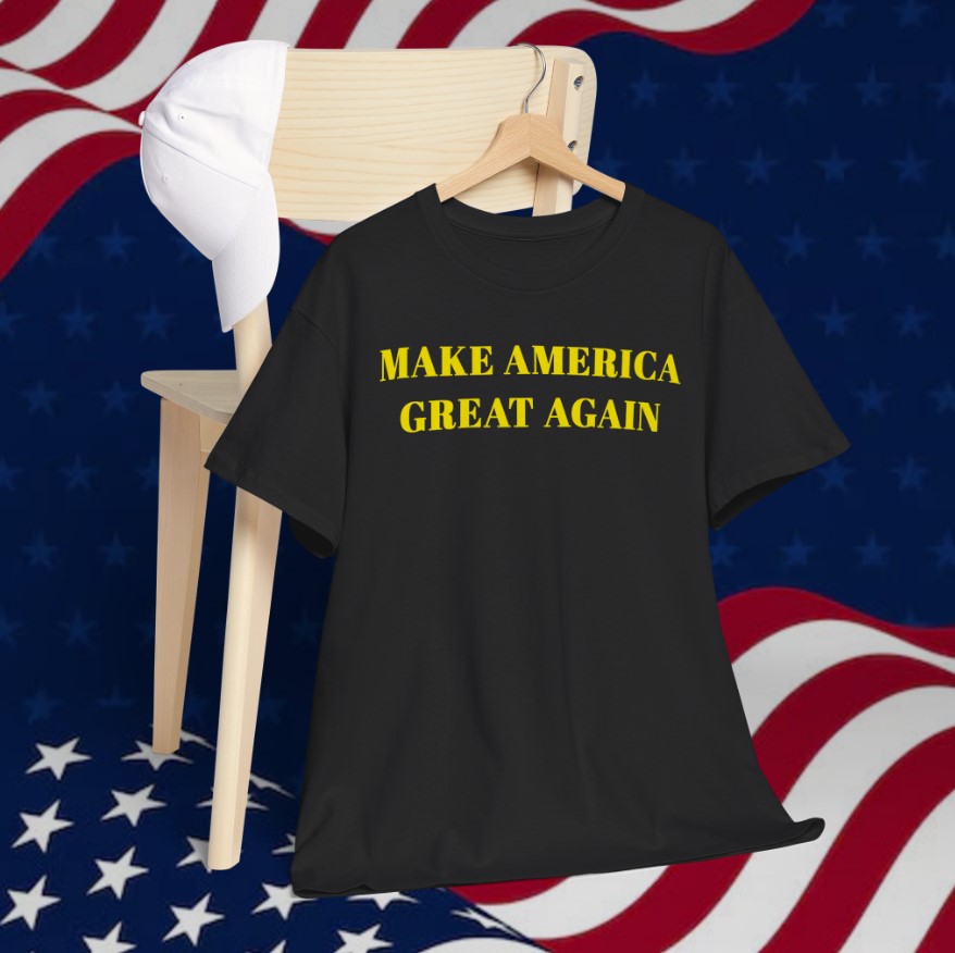 GOLD DARK MAGA T-Shirt