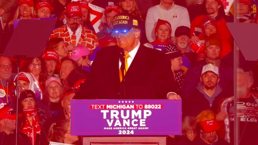 TRUMP DARK AND GOLD MAGA HAT
