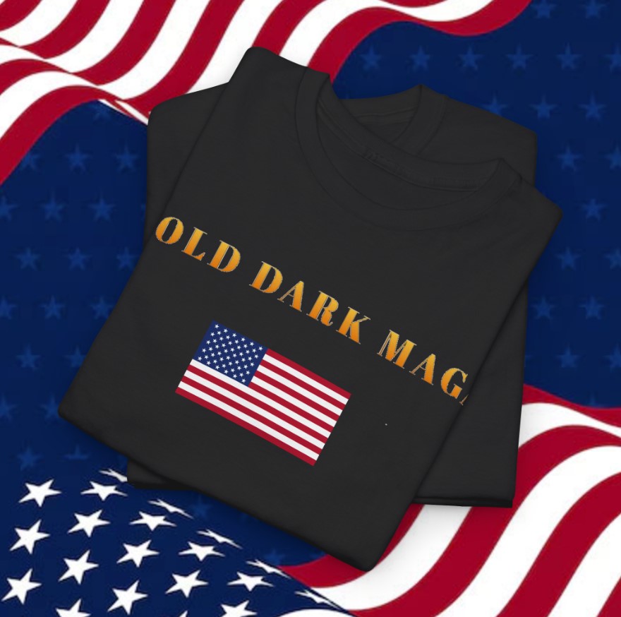 TRUMP GOLD DARK MAGA Shirt