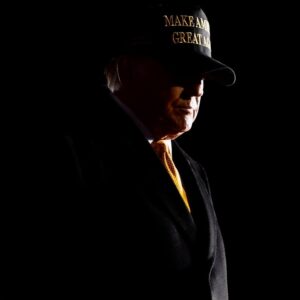 GOLD DARK MAGA T-Shirt