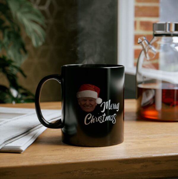 Trump Merry Christmas Mug