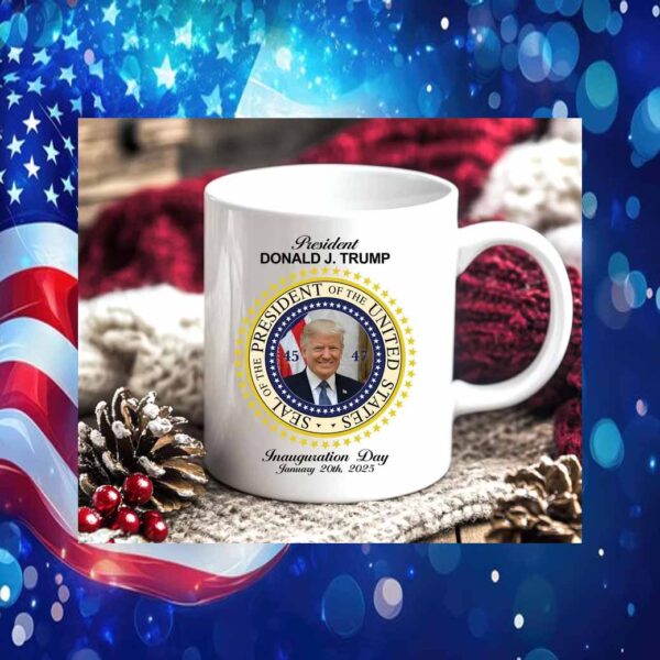 President Donald Trump America 2025 Mug