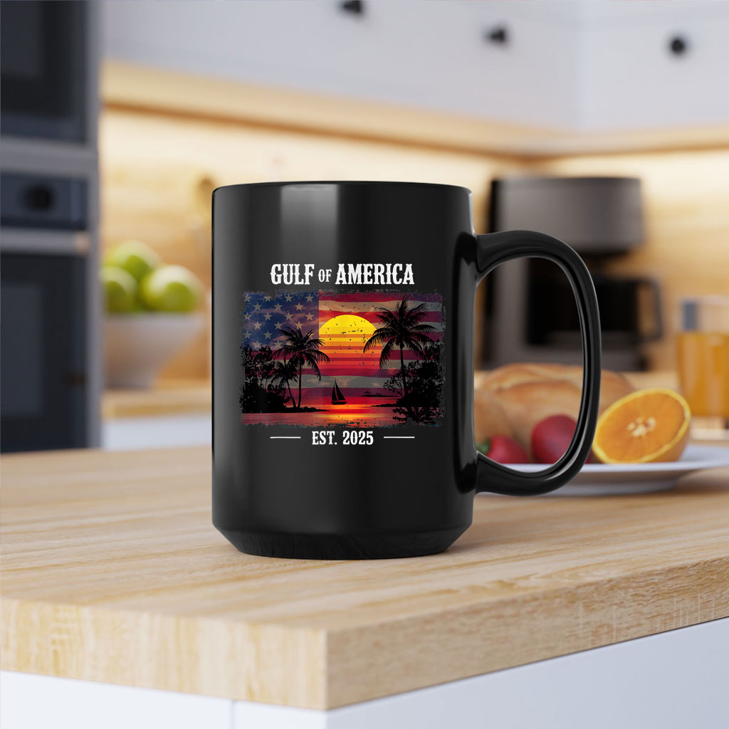 Welcome To America's Gulf Retro Vintage Beach Mug